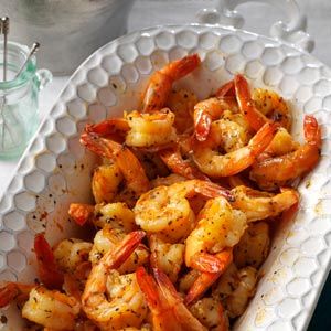 Party Shrimp Recipe from Taste of Home -- shared by Kendra Doss of Colorado Springs, Colorado Party Shrimp, Cooked Shrimp, Shrimp Appetizers, Culture Food, Shrimp Dishes, Shrimp Recipe, Thanksgiving Appetizers, How To Cook Shrimp, Fish Dishes