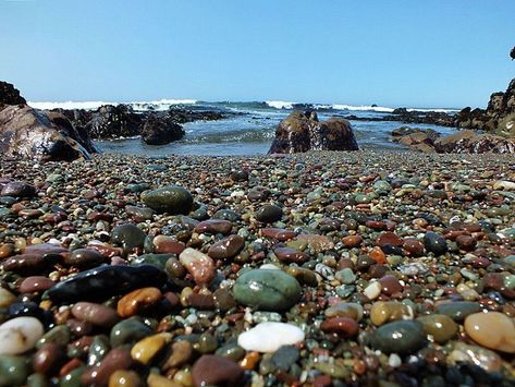 Moonstone Beach State Park, Cambria California Cambria California, Stone Beach, Moonstone Beach, Small Container, Weather Underground, Pretty Beach, Pismo Beach, California Travel Road Trips, Beautiful Rocks