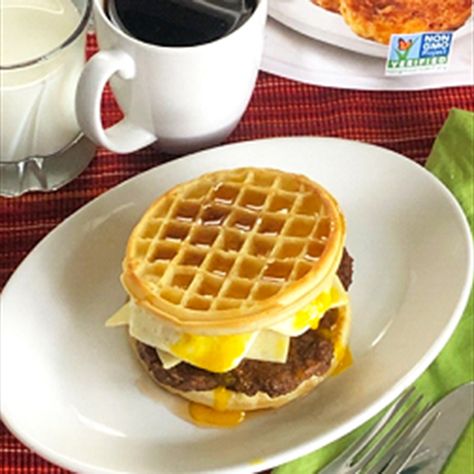 Waffle Sandwich Breakfast, Waffle Sandwiches, Sausage Sandwich, Eggo Waffles, Egg And Cheese Sandwich, Ready Set Eat, Sausage Sandwiches, Frozen Waffles, Waffle Sandwich