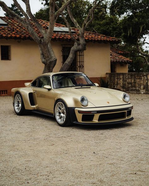 Turbo study looking perfect in the @singervehicledesign house. Can’t wait to see the commissions come to life and finally see some of these… | Instagram Porsche Singer Dls, Restomod Cars, Singer Cars, Porsche Singer, Singer Porsche, Car Aesthetics, Singer Vehicle Design, Porsche Sports Car, Vw Scirocco