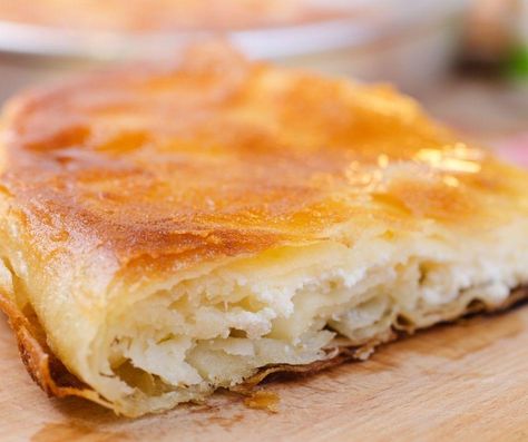 Dessert Breton, Borek Recipe, Pane Pita, Banoffee Pie Recipe, Pizza Pastry, Macedonian Food, Pasta Fillo, Kouign Amann, Serbian Recipes