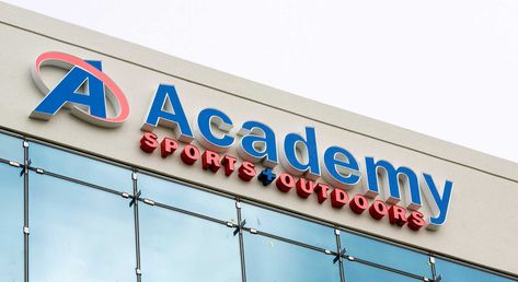 Academy Sports + Outdoors has opened its third distribution center in Tennessee to serve its stores in the Midwest and e-commerce business. Academy Sports + Outdoors has 25 stores in the Houston market. Houston Real Estate, Sports Center, Academy Sports, Backyard Inspo, E Commerce Business, Door Makeover, Unique Doors, Opening Day, E Commerce