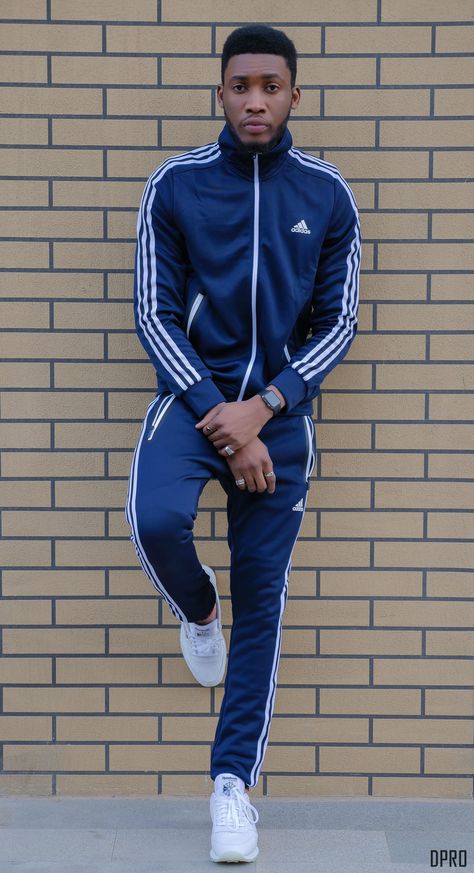 Track Suit Men Nike, Track Suit Men Adidas, Track Suit Men Style, Adidas Tracksuit Mens, Hoddies Outfits Men, Mens Pants Fashion Casual, Hoddies Outfits, Tracksuits For Men, Nike Clothes Mens