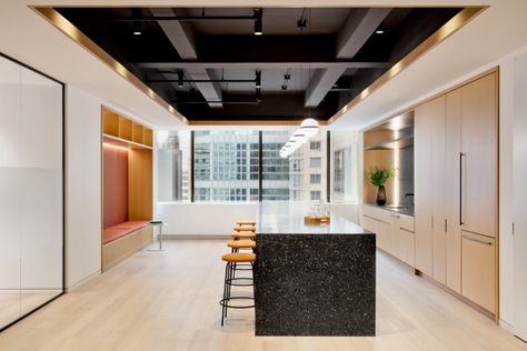 685 Third Offices - New York City | Office Snapshots Low Ceiling Office, Double Height Lobby, Commercial Office Design, Office Pantry, Company Office, City Office, Cove Lighting, Double Height, Lobby Design