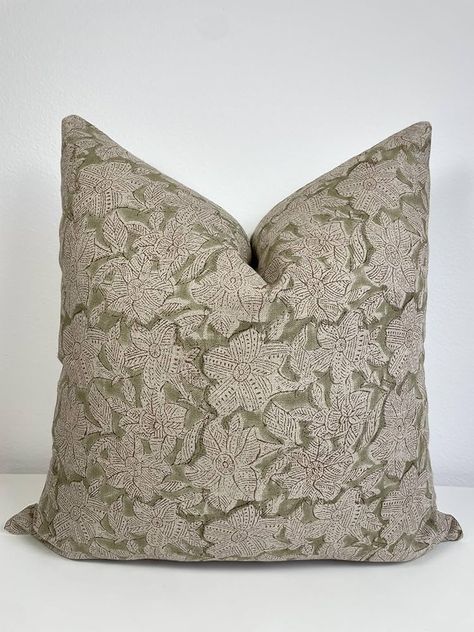 Block Printed Pillows, Vintage Cushions, Duck Canvas, Green Pillows, Hand Block Print, Organic Linens, Pure Linen, Green Backgrounds, Leaf Prints