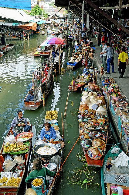 The bustling, beautiful markets of Bangkok Thesis Ideas, Floating Market, Thailand Holiday, Bangkok Travel, Visit Thailand, Public Market, River Boat, Rishikesh, Covent Garden