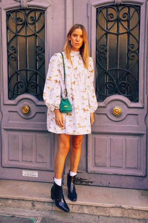 The "Ugly" Dress Trend That's Everywhere on Instagram Already Ugly Fashion, Ugly Dresses, Summer Dress Trends, Ganni Dress, Western Style Boots, Almost Ready, Summer Lovin, Mode Inspiration, Smock Dress