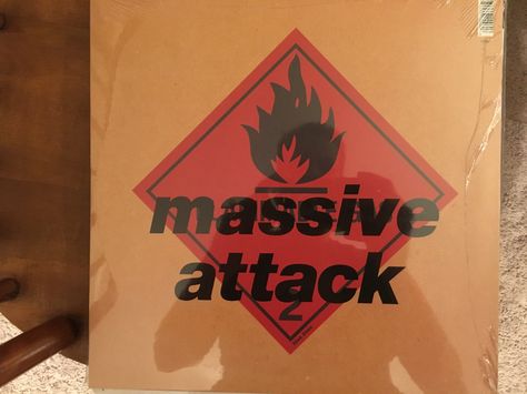 Massive Attack-Blue Lines Love Letras, H.r. Giger, Massive Attack, Dorothy Parker, Cool Album Covers, Ingmar Bergman, Tori Amos, Blue Lines, Trip Hop