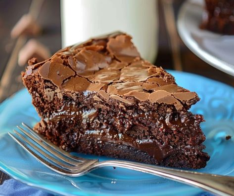 Chocolate Ooey Gooey Cake - Ooie Gooie Butter Cake, Chocolate Ooey Gooey Cake, Ooey Gooey Chocolate Cake, Ooey Gooey Cake, Gooey Chocolate Cake, Gooey Cake, Sweet Temptation, Chocolate Butter, Thanksgiving Food