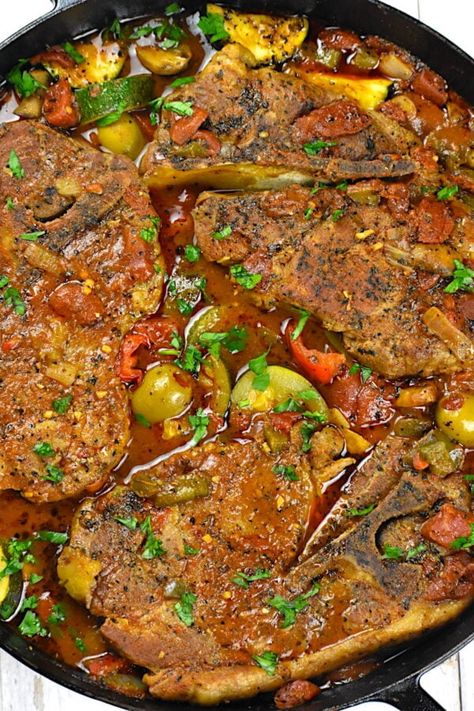 Pork Shoulder Steak Recipes, Shoulder Steak Recipes, Italian Pork Chops, Braised Pork Chops, Pork Shoulder Steak, Pork Steak Recipe, Pork Steaks, Corned Beef Recipes, Pork Steak