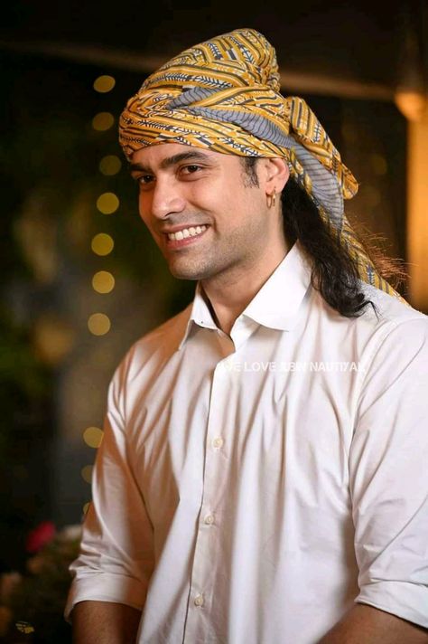 Jubin Nautiyal, Radhe Krishna Wallpapers, Cute Song Lyrics, Cute Songs, Love Wallpaper, Business Man, Beautiful Images, Business Women, Musician