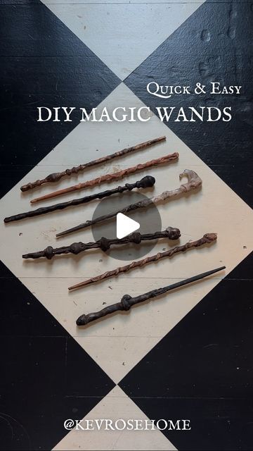 Diy Wands Harry Potter, Harry Potter Diy Crafts Easy, How To Make Wands, Harry Potter Diy Wands, Magic Wand Craft, Diy Harry Potter Wands, Harry Potter Diy Crafts, Diy Harry Potter Crafts, Harry Potter Halloween Costumes