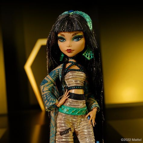 Mattel Creations, Monster High Cleo, Haunt Couture, Mummy Wrap, Teal Heels, Original Monster, Chic High Heels, Monster High Pictures, Extra Long Hair