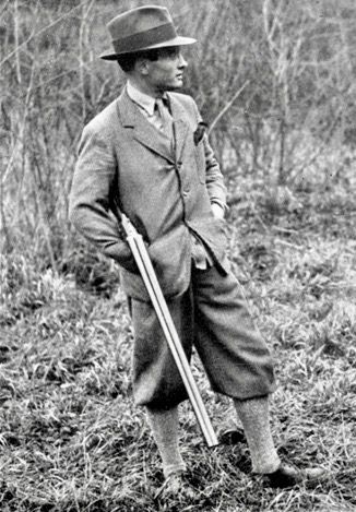 Upland Bird Hunting, Plus Fours, Classic Menswear, 20th Century Fashion, Bird Hunting, Country Side, Cool Hats, Wasp, Hunting Fishing