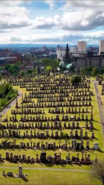 •❂ ᎳᎾᏒᏞᎠ ᎳᎪᏞᏦᎬᏒᏃ ❂• 👣🌍 on Instagram: "The Glasgow Necropolis and the Glasgow Cathedral in Scotland, UK ⛪️🏴󠁧󠁢󠁳󠁣󠁴󠁿🇬🇧 . . . . . #glasgownecropolis#glasgowcathedral#glasgow#glasgowcity#glasgowlife#scotland#schottland#visitscotland#scotlandphotography#visitglasgow#instaglasgow#igersglasgow#glasgowceltic#glasgowscotland#visituk#explorescotland#scotlandexplore#scotlandtravel#scotlandshots#dronestagram#igersscotland#instascotland#travelphotography#travelgram#instatravel#igtravel#travel#reisen Victorian Cemetery, Glasgow Necropolis, Glasgow Cathedral, Cemetery Angels, Glasgow City, Scotland Uk, Glasgow Scotland, Scotland Travel, Culture Travel