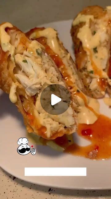 Mary Wright on Instagram: "Golden crispy crabcake eggrolls combine the savory goodness of crabcakes with the delightful crunch of eggrolls. It’s a mouthwatering fusion worth trying! #CrispyCrabcakeDelight #GoldenEggrollIndulgence #SavoryRolls #SeafoodCrunch #EpicureanBites #GourmetEggrolls" Crabcake Eggrolls, Spicy Sauce Recipe, Potstickers Recipe, Cooked Shrimp Recipes, Fried Shrimp Recipes, Everyday Dinners, Seafood Dish Recipes, Seafood Feast, Pescetarian Recipes