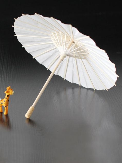 1pc White Paper Umbrella DIY Handmade Material Blank Oil Paper Umbrella Painting Paper Umbrella Children's Graffiti ToysI discovered amazing products on SHEIN.com, come check them out! Chinese Paper Umbrella, Craft Umbrella, Traditional Umbrella, Fabric Hand Fan, Oil Paper Umbrella, Parasol Wedding, Umbrella Design, Paper Parasol, Paper Umbrella