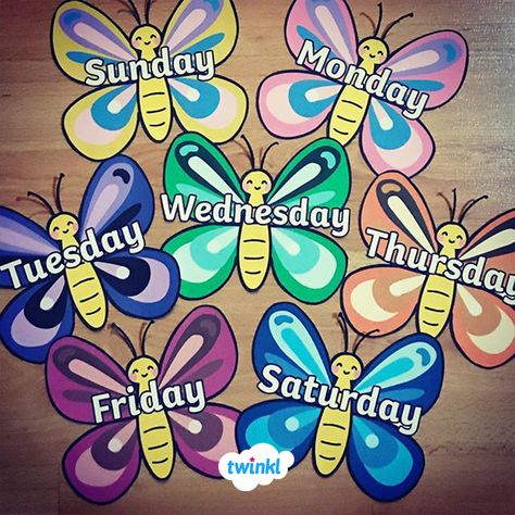 Days Of The Week Display Classroom, Butterfly Preschool Classroom Decor, Butterfly Classroom Decorations, Butterfly Classroom Theme Decorations, Butterfly Classroom Decor, Days Of The Week Classroom Decoration, Butterfly Classroom Door, Butterfly Classroom Theme, Butterfly Classroom