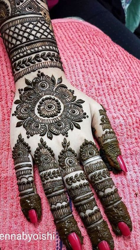 Latest Henna Designs, Mehndi Designs For Kids, Modern Mehndi Designs, Very Simple Mehndi Designs, Simple Mehndi Designs Fingers, Full Mehndi Designs, Stylish Mehndi Designs, Latest Bridal Mehndi Designs, Mehndi Designs Front Hand