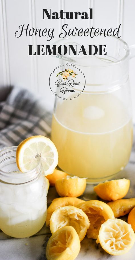 Click now to get the recipe for this delicious and easy, homemade lemonade sweetened only with honey! It tastes just like regular lemonade but is all natural! Easy Homemade Lemonade, Healthy Drinks For Kids, Honey Lemonade, Inflammation Recipes, Homestead Recipes, Homestead Kitchen, Scratch Recipes, Perfect Summer Drink, Refreshing Summer Drinks