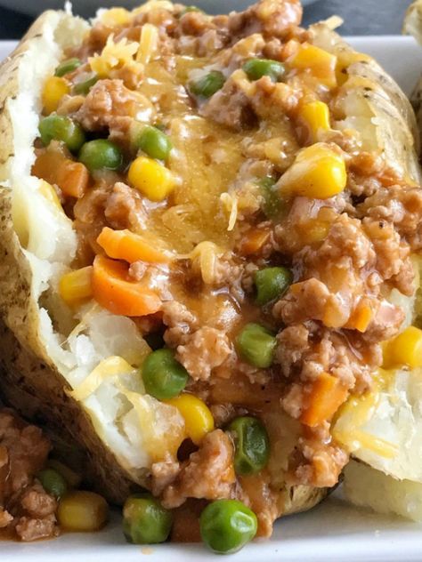 Shepherd's Pie Baked Potato Ground Turkey And Potatoes Recipes, Turkey Seasonings, Baked Potato Dinner, Potatoes Dinner, Ground Turkey Recipes Easy, Ground Turkey Recipes Healthy, Cheese Dinner, Stuffed Baked Potatoes, Potato Dinner