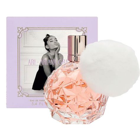 Perfume Ariana Grande, Candy Perfume, Ariana Grande Fragrance, The Perfume Shop, Ariana Grande Perfume, Sweet Like Candy, Perfume Floral, Perfume Gift Sets, Perfume Gift