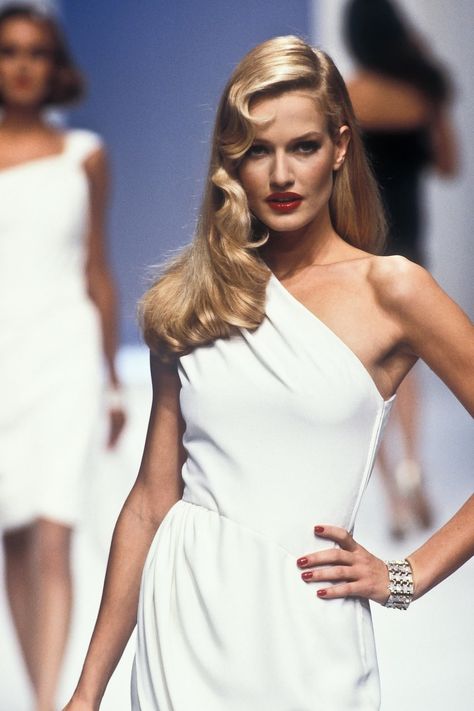 Karen Mulder, Stephanie Seymour, 90s Runway Fashion, Original Supermodels, 90s Supermodels, 90s Models, Helena Christensen, Looks Party, Top Models