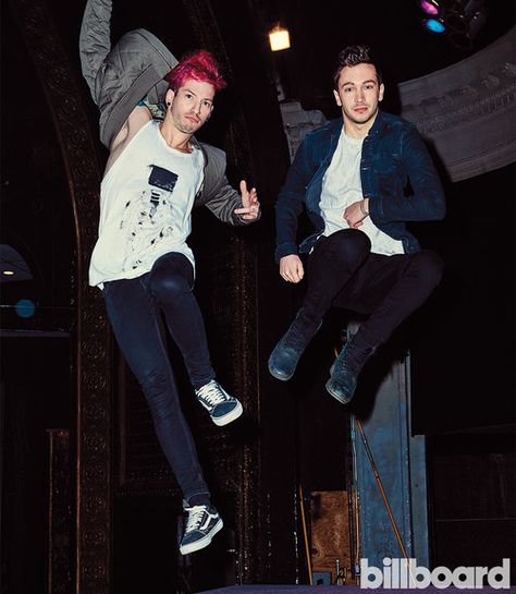 Twenty One Pilots: The Billboard Cover Shoot | Billboard Tyler Y Josh, Tyler And Josh, 21 Pilots, Tyler Joseph, My Chemical, Fall Out Boy, One Pilots, Instagrammer, Staying Alive