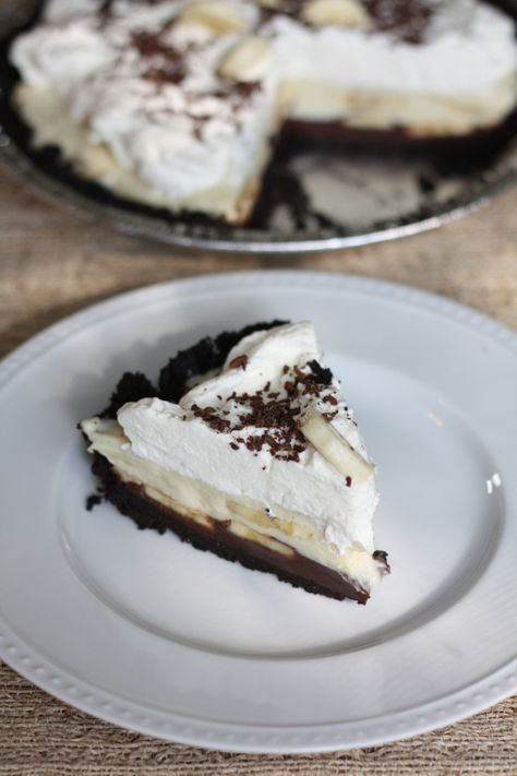 Banana Cream Cheesecake, Kitchen Aid Recipes, Banana Pudding Cheesecake, Chocolate Pecan Pie, All Nighter, Banana Cream Pie, Easy Cheesecake, Cheesecake Bites, Chocolate Pecan