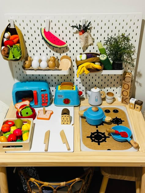 Ikea Tray, Preschool Set Up, Table Activities For Toddlers, Sensory Tables, Flisat Table, Montessori Trays, Toddler Sensory Bins, Table Ikea, Ikea Table