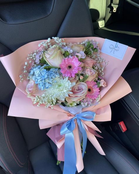 Pink + blue 🔛🔝 (This was one of my practice bouquets from a while ago, pls ignore the uneven wrapping 😩) #socalflorist #ocflowers #ocflorist #flowerbouquet #orangecountyflorist Pink And Blue Flower Bouquet, Blue Pink Bouquet, Blue And Pink Bouquet, Pink And Blue Bouquet, Blue Pink Aesthetic, Blue Flower Bouquet, Pretty Bouquets, Blue Bouquets, Blue Flowers Bouquet