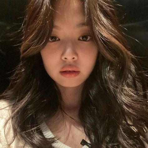 J (@jennierubyjane) • Instagram photos and videos Long Hair, Hair, White