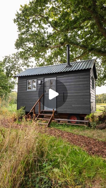 Camp House Interior, Modern Rustic Tiny House, Incredibox Tiny House, Tiny Home Floorplan 12x24, Guess House Ideas Tiny Homes, Perfect Tiny House, Backyard Tiny House Ideas, Tiny Home Garden, 12x24 Tiny House Interior