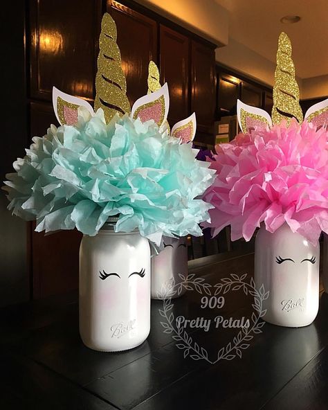 Unicorn Table Center Piece... It’s National Unicorn Day ...🦄 . . . . . . #unicorn #unicornparty #nationalunicornday #nationalunicornday… Unicorn Day, Unicorn Centerpiece, Unicorn Table, Unicorn Birthday Party Decorations, Unicorn Themed Birthday Party, Unicorn Party Decorations, Unicorn Decorations, Unicorn Baby Shower, Unicorn Theme