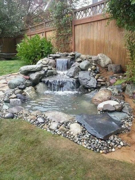 Diy Ponds Backyard, Kolam Koi, Small Yard Landscaping, Backyard Pond, Garden Pond Design, Fountains Backyard, Small Front Yard Landscaping, Garden Waterfall, Pond Waterfall