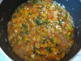 Yellow Pear Tomato Canning Recipes, Yellow Pear Tomato Salsa, Canning Yellow Pear Tomatoes, Yellow Tomatoes Recipes Canning, Yellow Pear Tomato Recipes, Yellow Tomato Salsa, Yellow Pear Tomatoes, Pear Tomatoes, Salsa Canning Recipes