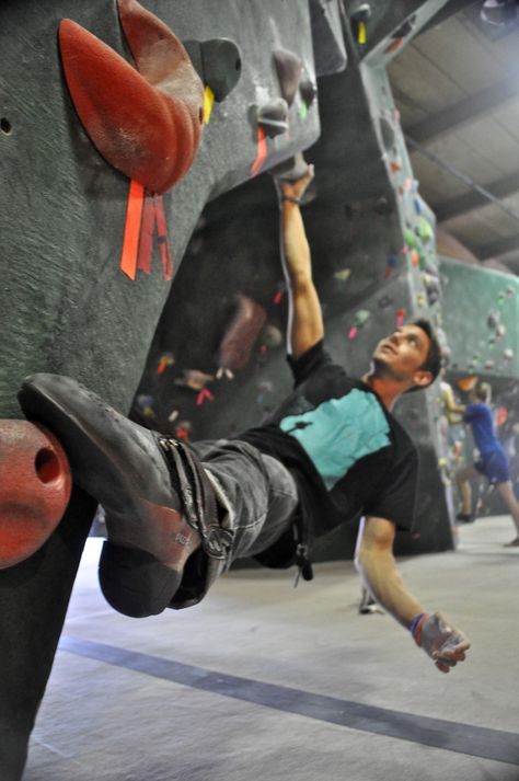 Bouldering Photography, Boulder Photography, Barn Mural, Dark Artsy, Indoor Bouldering, Climbing Photography, Bouldering Gym, Gym Photo, Indoor Climbing