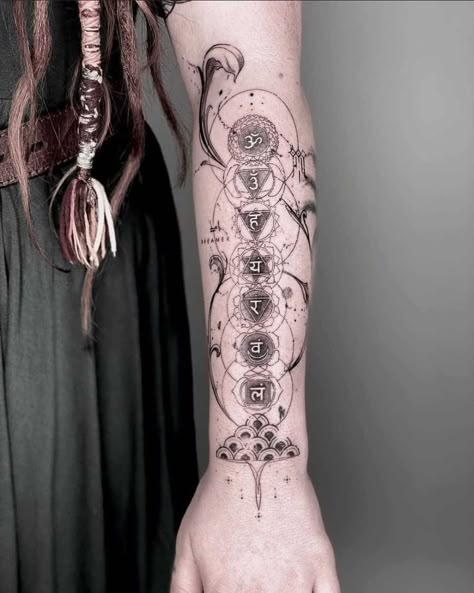 Top 30 Gorgeous Chakra Tattoo Design IDeas (2022 Updated) 30 Chakra Tattoo Design, 7 Chakras Tattoo, Chakras Tattoo, Ohm Tattoo, Simbols Tattoo, Chakra Tattoo, Yoga Tattoos, Tattoos Infinity, Shiva Tattoo Design