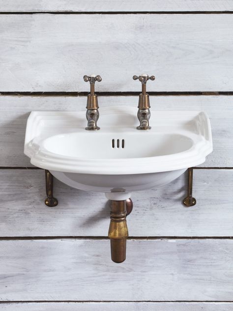 Victorian Cloakroom Basins - The Victoria Cloakroom Basin Vintage Bathroom Sinks, Understairs Toilet, Ceramic Bathtub, Downstairs Ideas, Cloakroom Ideas, Bathroom With Bath, Corner Sink Bathroom, Small Basin, Ceramic Tile Bathrooms