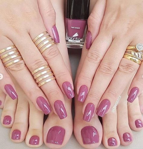 Nails And Toes, Shiny Nails Designs, Nagellack Trends, Toe Nail Color, Nail Swag, Chic Nails, Nail Shapes, Gorgeous Nails, Perfect Nails