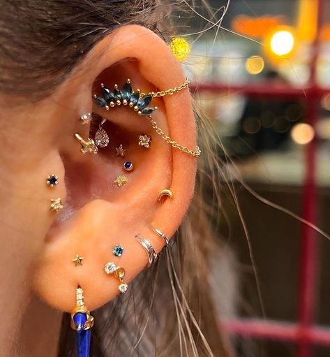 Blue Ear Stack, Unusual Ear Piercings, Stacked Earrings Aesthetic, Ear Setup, Piercing Stack, Triple Conch Piercing, Piercing Placement, Bvla Jewelry, Piercing Aesthetic