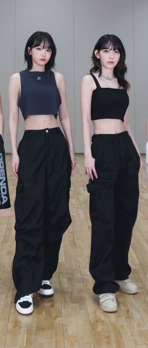 Dance Casual Outfits, Korean Fashion Dance Practice, Lesserafim Dance Practice Outfit, Chaewon Dance Practice Outfit, Korean Dancer Fashion, K Pop Audition Outfit, Dancecore Outfits, Dancer Clothes Hip Hop, Kpop Dancers Outfit