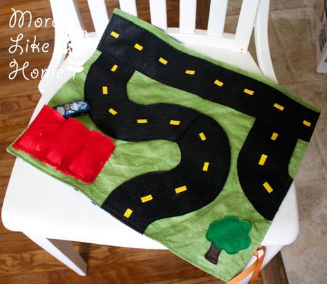 Car Mats Diy, Play Mat Diy, Diy Toys Car, Car Play Mats, Flag Quilt, Christmas Child, Operation Christmas, Travel Car, Handmade Baby Gifts