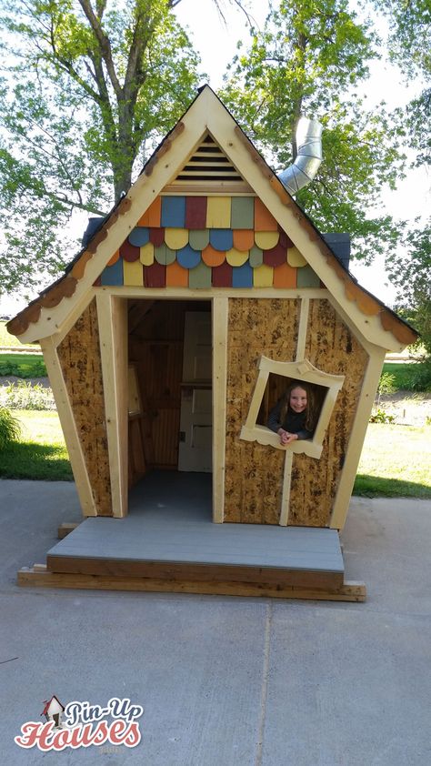 Crooked Kids Playhouse for a Fundraiser | DIY Plans for Low Cost Constructions | Kids Play Area | Timber Roof Frame | OSB Boards Play House Plans, Crooked Playhouse, Diy Playhouse Plans, Kids Playhouse Plans, Outdoor Playhouses, Playhouse For Kids, Outside Playhouse, Kids Playhouse Outdoors, Playhouse Plans