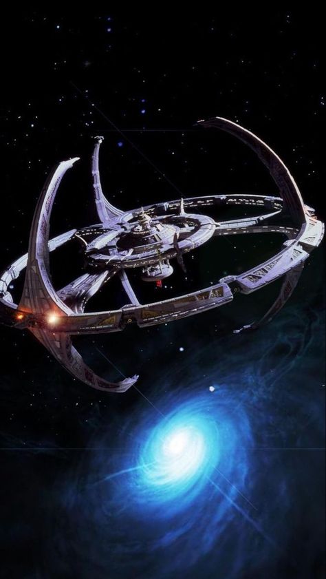 Space Station Art, Star Trek Deep Space 9, Star Trek Fleet, Star Trek Uss Enterprise, Star Trek Ship, Star Trek Wallpaper, Uss Enterprise Ncc 1701, Star Trek Poster, Star Trek Cast