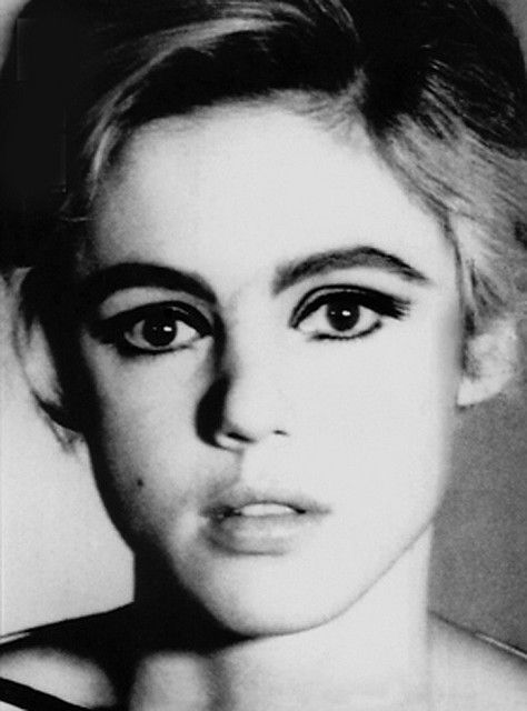 Edie Sedgwick Mod Makeup, Maya Mia, 60s Makeup, Edie Sedgwick, 인물 사진, Rich Girl, Andy Warhol, Mode Inspiration, Style Icon