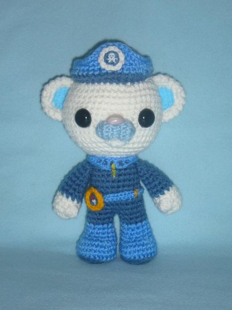 Looking for your next project? You're going to love Octonaut Captain Barnacles crochet patt by designer MarinaArt. - via @Craftsy Octonauts Crochet, Captain Barnacles, Soft Toy Patterns, Crochet Disney, Bear Crochet, Easy Crochet Projects, Crochet Goodies, Crochet Creations, Diy Crochet Projects