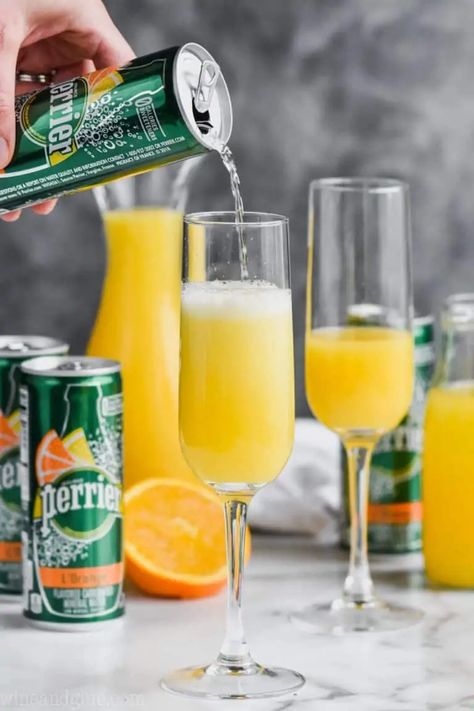 This Non Alcoholic Mimosa recipe or Mimosa Mocktail is the perfect brunch drink when you are trying to cut back on calories and lighten things up.  Made with just a few ingredients, this mimosa is going to shock you with how delicious and refreshing it is! Champagne Mock Tail, Virgin Mimosas Non Alcoholic, Breakfast With Mimosas, Non Alcoholic Mimosa Recipe, Breakfast Mocktail, Mock Mimosa Recipe, Mock Mimosa, Virgin Mimosas, Virgin Mimosa Recipe