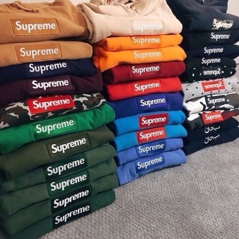 2,518 Likes, 31 Comments - STREETWEAR ☓ GERMANY (@streetwearde) on Instagram: “Pick your favourite Supreme Hoodie ” Zapatillas Nike Basketball, 2010 Fashion Trends, Supreme Clothing, Supreme Hoodie, Louis Vuitton Supreme, Supreme Accessories, Supreme Box Logo, Hype Clothing, Supreme Wallpaper