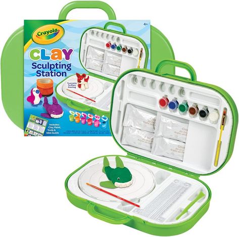 14 of the Most Fun Creative Crayola Gifts Kids Will Love #giftguide #giftideas #stockingstuffers #crayola #holidaygifts Crayola Clay, Texture Plates, Art Sets For Kids, Creating Keepsakes, Working With Clay, Paint Pots, Kids Clay, Clay Set, Pinch Pot